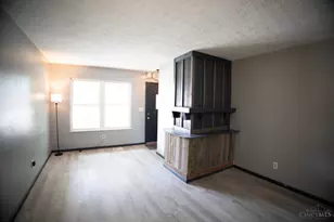 101 Highridge Ct, Franklin, OH 45005 - Photo 2