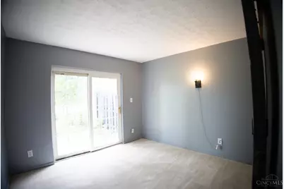 101 Highridge Court, Franklin, OH 45005 - Photo 6