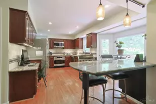 6202 N Shadowhill Way, Miami Township, OH 45140 - Photo 16