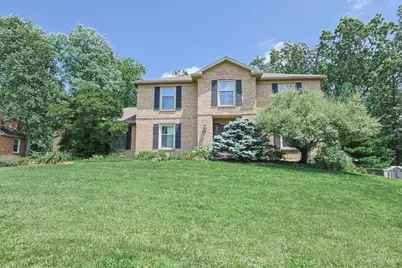 6202 N Shadowhill Way, Miami Township, OH 45140 - Photo 2