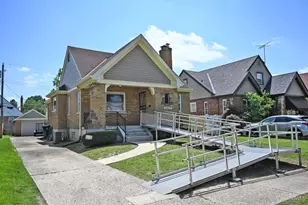 1837 Glendon Pl, Cincinnati, OH 45237 - Photo 2