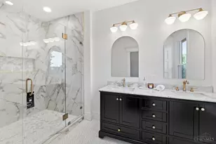 1028 Valley Ln, Cincinnati, OH 45229 - Photo 22