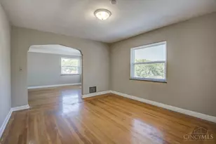 1286 Quebec Rd, Cincinnati, OH 45205 - Photo 4