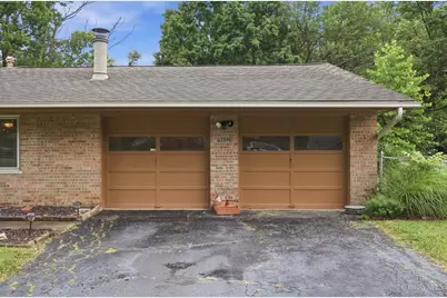9602 Kosta Drive, Springfield Township, OH 45231 - Photo 4