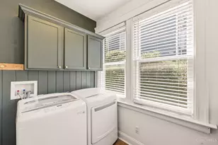 2486 Observatory Ave, Cincinnati, OH 45208 - Photo 22