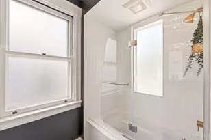 2486 Observatory Ave, Cincinnati, OH 45208 - Photo 34
