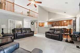 858 Trappers Xing, Miami Township, OH 45150 - Photo 4