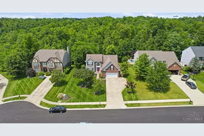 858 Trappers Crossing, Miami Township, OH 45150 - Photo 2