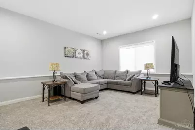 2716 Renaissance Boulevard, Middletown, OH 45005 - Photo 38
