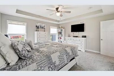 2716 Renaissance Boulevard, Middletown, OH 45005 - Photo 24