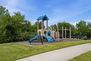 2716 Renaissance Blvd, Middletown, OH 45005 - Photo 48