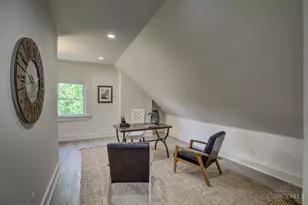 871 Hutchins Ave, Cincinnati, OH 45229 - Photo 18
