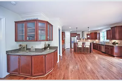 6404 Birch Creek Drive, Miami Township, OH 45140 - Photo 12