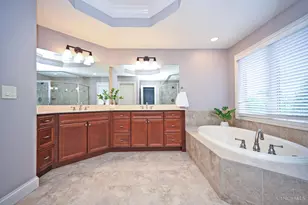 6404 Birch Creek Dr, Miami Township, OH 45140 - Photo 28