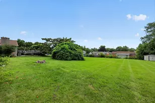 11410 Pippin Rd, Cincinnati, OH 45231 - Photo 2