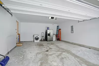 1102 Arbor Springs Drive, Hamilton, OH 45013 - Photo 34