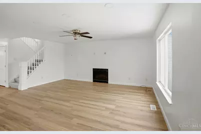 1102 Arbor Springs Drive, Hamilton, OH 45013 - Photo 4