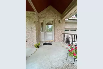 6000 Cleves Warsaw Pike, Delhi Township, OH 45233 - Photo 8