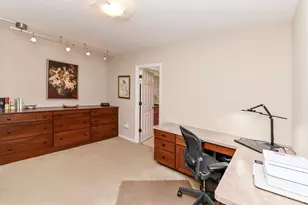 2444 Madison Rd, Cincinnati, OH 45208 - Photo 30