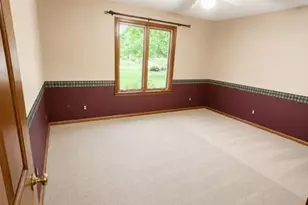 8782 Cottonwood Pl, Clearcreek Twp., OH 45066 - Photo 12