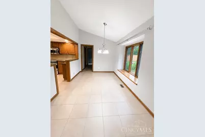 8782 Cottonwood Place, Springboro, OH 45066 - Photo 8