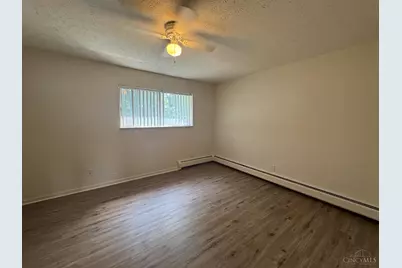 4438 Hamilton Avenue #5, Cincinnati, OH 45223 - Photo 6