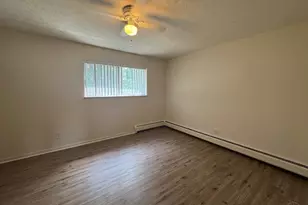 4438 Hamilton Ave, Cincinnati, OH 45223 - Photo 6