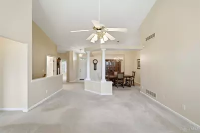 7743 Crystal Cove Pointe, Hamilton Township, OH 45039 - Photo 6