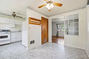 1975 S Lynndale Ave, Cincinnati, OH 45231 - Photo 6