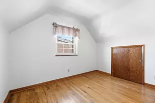 1975 S Lynndale Ave, Cincinnati, OH 45231 - Photo 16
