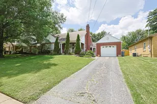 347 Bob Dr, Delhi Township, OH 45238 - Photo 2