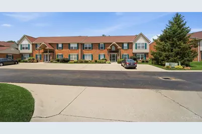 8753 Carrousel Park Cir #99, Colerain Township, OH 45251 - Photo 4