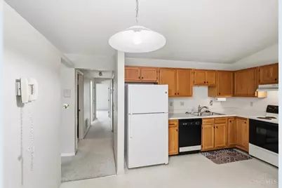 8753 Carrousel Park Cir #99, Colerain Township, OH 45251 - Photo 24