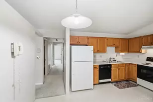 8753 Carrousel Park Cir, Colerain Township, OH 45251 - Photo 24