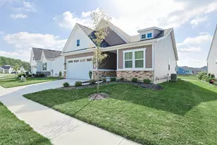 2356 Streamside Dr, Batavia, OH 45103 - Photo 2