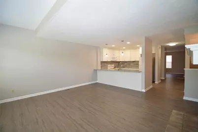 10555 Montgomery Road #62, Montgomery, OH 45242 - Photo 6