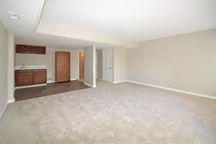10555 Montgomery Rd, Montgomery, OH 45242 - Photo 12