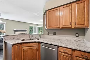 5878 Stonebridge Circle, Milford, OH 45150 - Photo 18