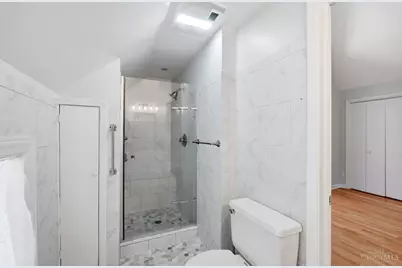 407 Lafayette Avenue, Cincinnati, OH 45220 - Photo 38