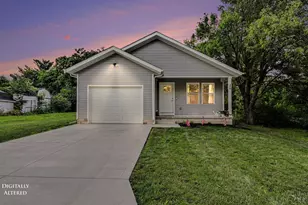 26 Miron St, Bloomingburg, OH 43106 - Photo 2