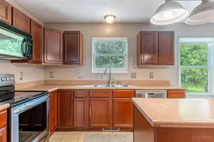 11 S Glen Oak Dr, Springboro, OH 45066 - Photo 6