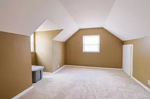 7224 Bernard Ave, Cincinnati, OH 45231 - Photo 22