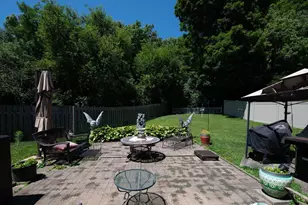 10597 Toulon Dr, Springfield Township, OH 45240 - Photo 18