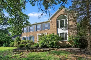 6983 Treeridge Dr, Anderson Township, OH 45244 - Photo 2