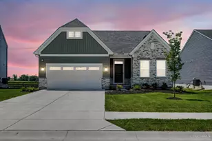 454 Red Maple Ln, Wilmington, OH 45177 - Photo 2