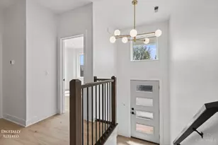 261 Strader Ave, Cincinnati, OH 45226 - Photo 12