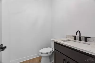 263 Strader Avenue, Cincinnati, OH 45226 - Photo 12