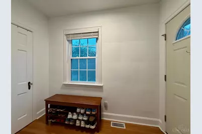 11560 Walnut Street, Springdale, OH 45246 - Photo 6