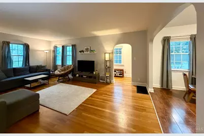 11560 Walnut Street, Springdale, OH 45246 - Photo 8