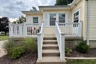 11560 Walnut St, Springdale, OH 45246 - Photo 2